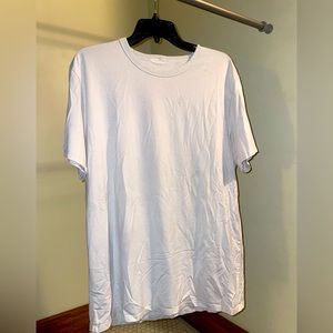 Lululemon - Men’s T-Shirt - Size: Large - Color: Cream/Grey